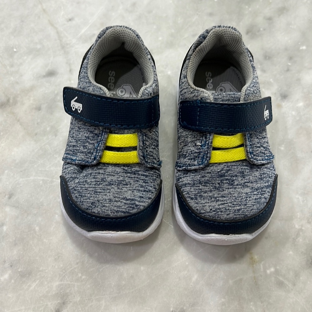 New See Kai Run baby shoes - baby’s first walking shoes